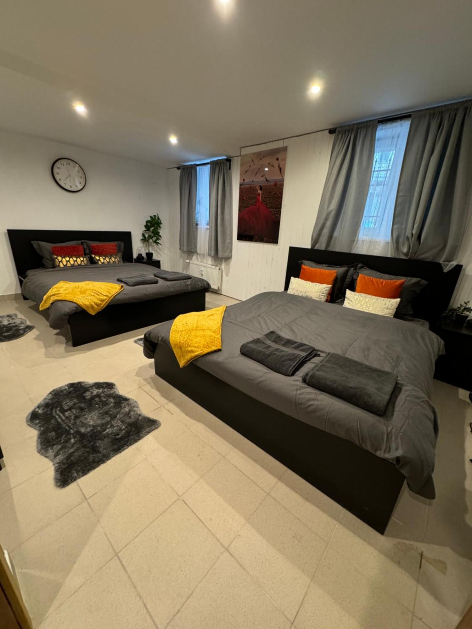 Center - Belle 180m2 - Amis - Famille - Anniversaire * Riga